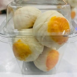 ขนมเปี๊ยะ