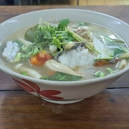 ต้มยำปลากระพงน้ำใส