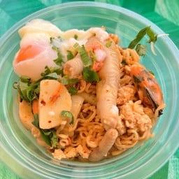 มาม่ายำแห้ง+ไข่ ธรรมดา