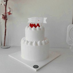 30.เค้กท้อปผลไม้สตอเบอรี่❌ไม่มีป้ายเหมือนในรูปนะคะ