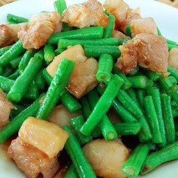 ข้าว ผัด ถั่วฝักยาว