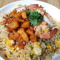 ข้าวผัดกุ้งกากหมู