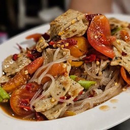 ตำเส้นเล็กหมูยอ