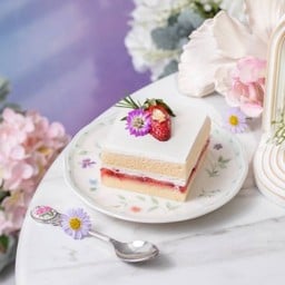 สตรอเบอร์รี่ช็อตเค้ก