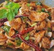 น้ำตกคอหมูย่าง