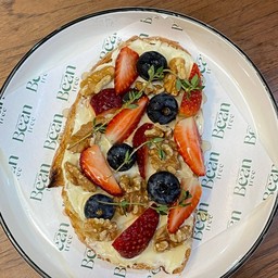 Open Sandwich Mixed Fruit Cream Cheese