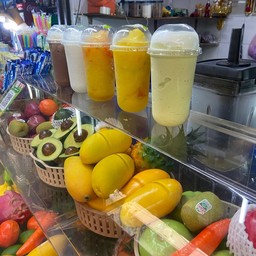 ลิปโพ + มะนาว + ปีโป้ปั่น