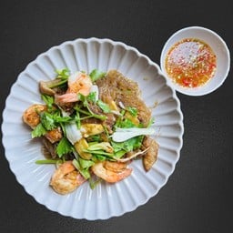 กุ้งอบวุ้นเส้น