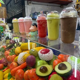 แครอท + บีทรูท + สับปะรด + ส้ม + มะนาวปั่น