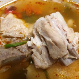 ต้มแซบเล้ง