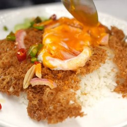 ข้าวไข่ดาวฟู