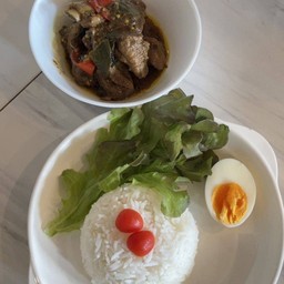 ข้าวซี่โครงหมูเคี้ยวพริก