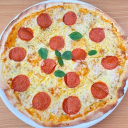 พิซ่า ซารามี่ เผ็ดนิดหน่อย