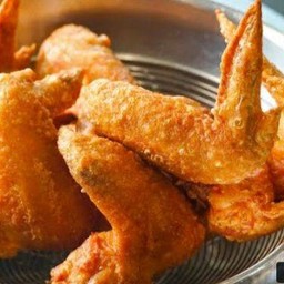 ปีกไก่เต็มทอด