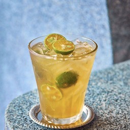 Fresh Kumquat Juice (น้ำส้มจี๊ด)