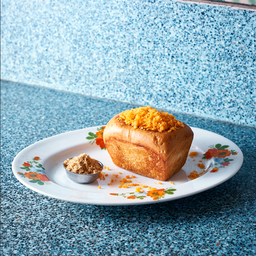 Salted Egg & Pork Floss โทสต์ไข่เค็มหมูหยอง