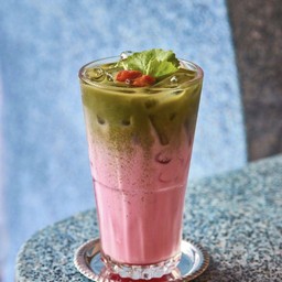 Pink Centella Latte (ใบบัวบกนมชมพู)
