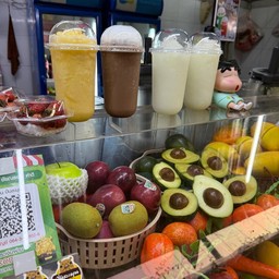 ชาไทย + เนสกาแฟ + นมสดเย็น