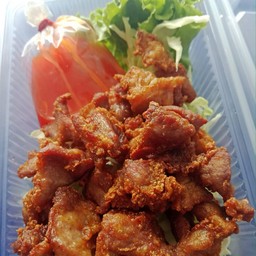 หมูทอดกระเทียมกับข้าวว