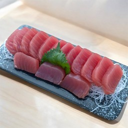 ทูน่าซาซิมิ 300 กรัม