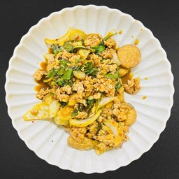 เต้าหู้กะเพราหมูสับ