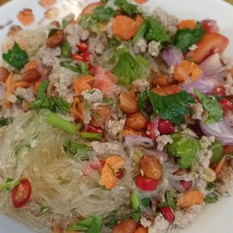 ยำวุ้นเส้นโบราณ