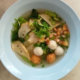 ก๋วยเตี๋ยวเครื่องปลา