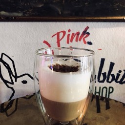 กาแฟลาเต้ร้อน