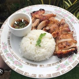 ข้าวเนื้อย่างจิ้มแจ่ว+ไข่ดาว