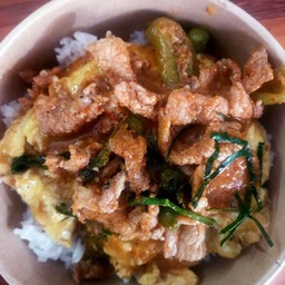 ข้าวไข่ข้นหน้าแพนงหมู