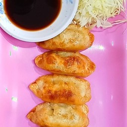 เกี๊ยวซ่า 5 ชิ้น