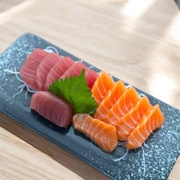 ทุน่า+แซลมอน 200 กรัม