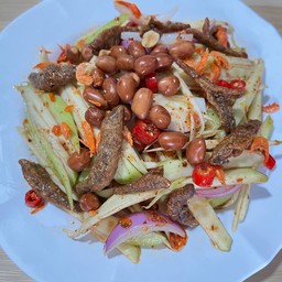 ยำมะม่วงทรงเครื่อง
