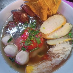 ก๋วยเตี๋ยวเย็นตาโฟต้มยำ