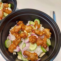 ข้าวยำน้ำใสไก่กรอบ