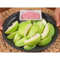 ฝรั่งแช่บ๊วย