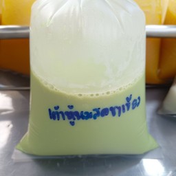 เต้าหู้นมสดชาเขียว
