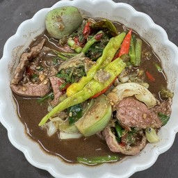 แกงอ่อมอิสานเนื้อน่องลาย