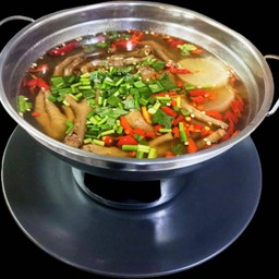 หม้อไฟ ซุปเปอร์ แซ่บ ซี๊ด