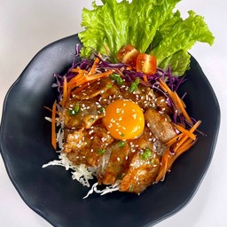 ข้าวหน้าหมูเกาหลี ไข่ออนเซ็น