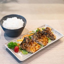 เบนโตะปลาซาบะเทริยากิ