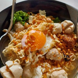 มาม่าตีลังกา