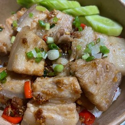 ข้าวคั่วพริกเกลือ (เลือกเนื้อสัตว์ได้เลยค่ะ)