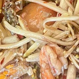 ตำปูม้ากุ้งสด