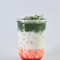 มัทฉะสตอเบอร์รี่ Akita cha (ไม่แยกน้ำแข็ง)