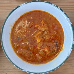 แกงสับปะรดใส่หอยแมลงภู่