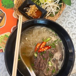 เฝอเนื้อ