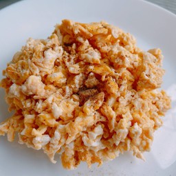 ข้าวไข่ยู่ยี่ชีส