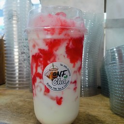 นมสดสตอเบอรี่