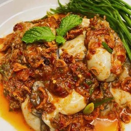 ยำหอยนางรม